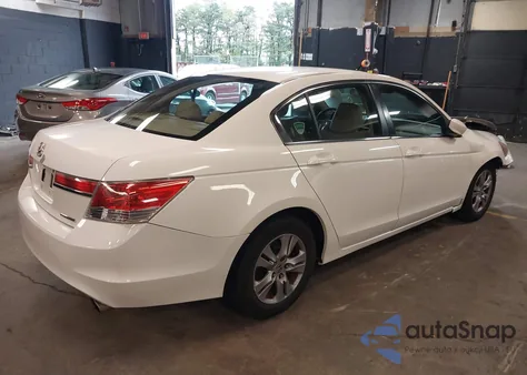 2011 Honda Accord 2.4 Se from USA, damaged, VIN 1HGCP2F62BA041051